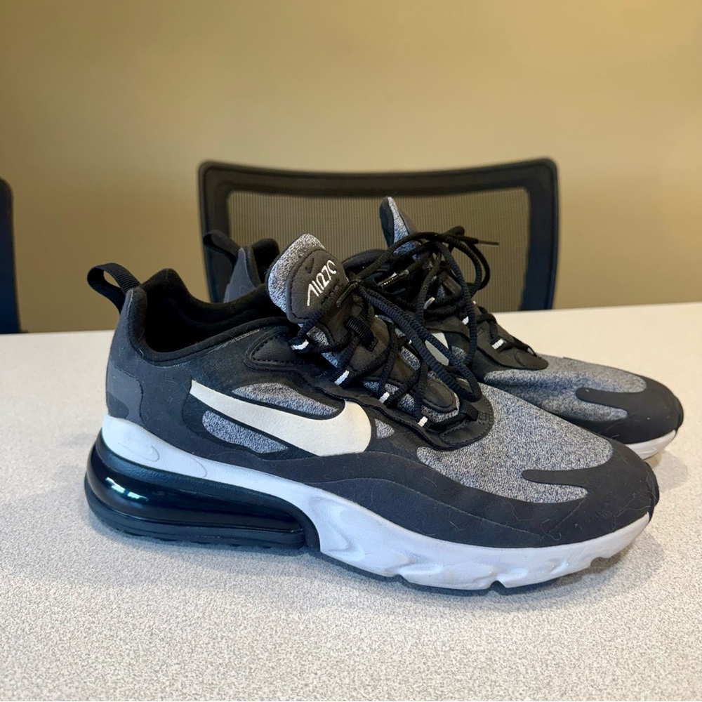 Nike Air Max 270 React Anthracite Black Vast Grey Off Noir AT6174-001 Women’s 10